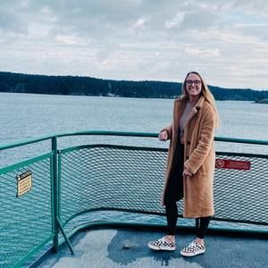 Meet your Posher, Kyla